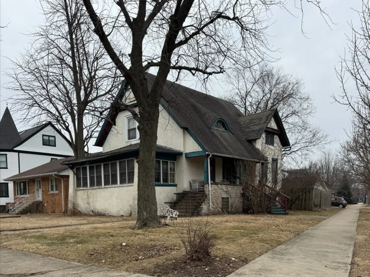 42 7th Avenue, La Grange, IL 60525 - #1