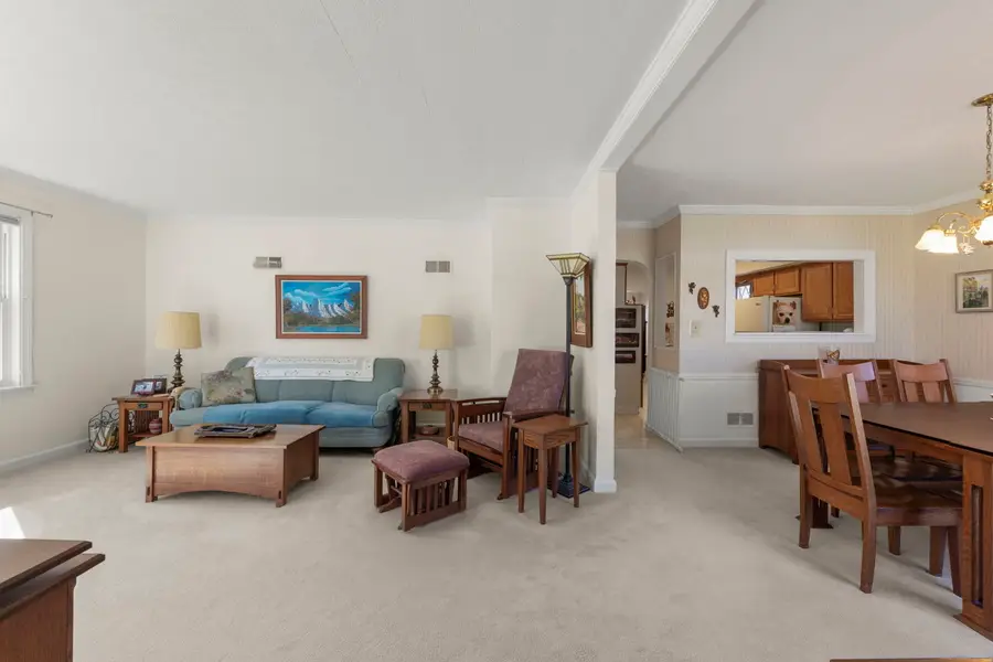 370 N Oak Street, Elmhurst, IL 60126 - #2