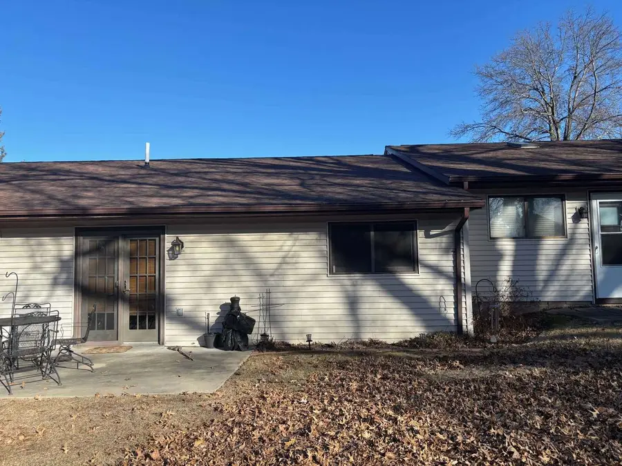 507 Jenkran Street #4, Morrison, IL 61270 - #2