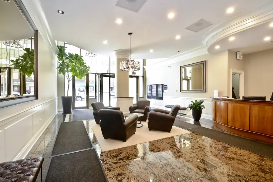 630 N State Street #1709, Chicago, IL 60654 - #2