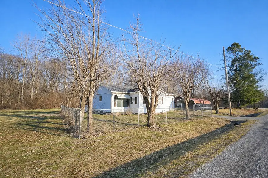 700 Vine Street, Pulaski, IL 62976 - #2