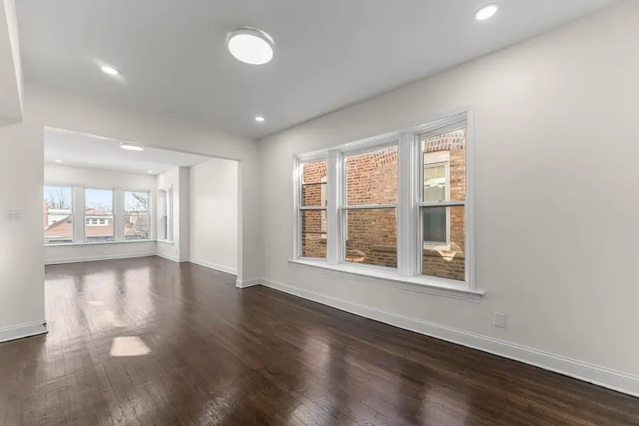 7532 S Champlain Avenue, Chicago, IL 60619 - #2