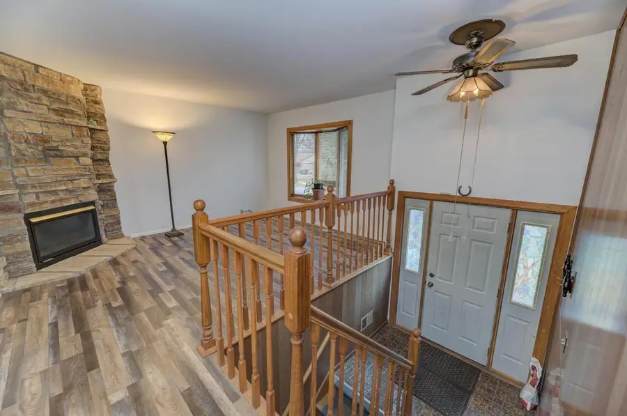 325 Hale Avenue, Romeoville, IL 60446 - #3