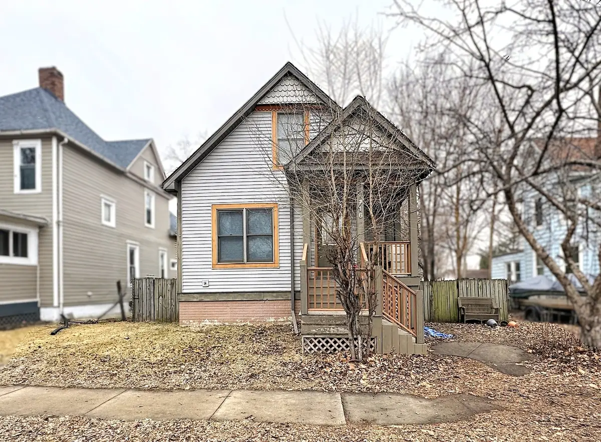 716 15th Street, Rock Island, IL 61201 - #1