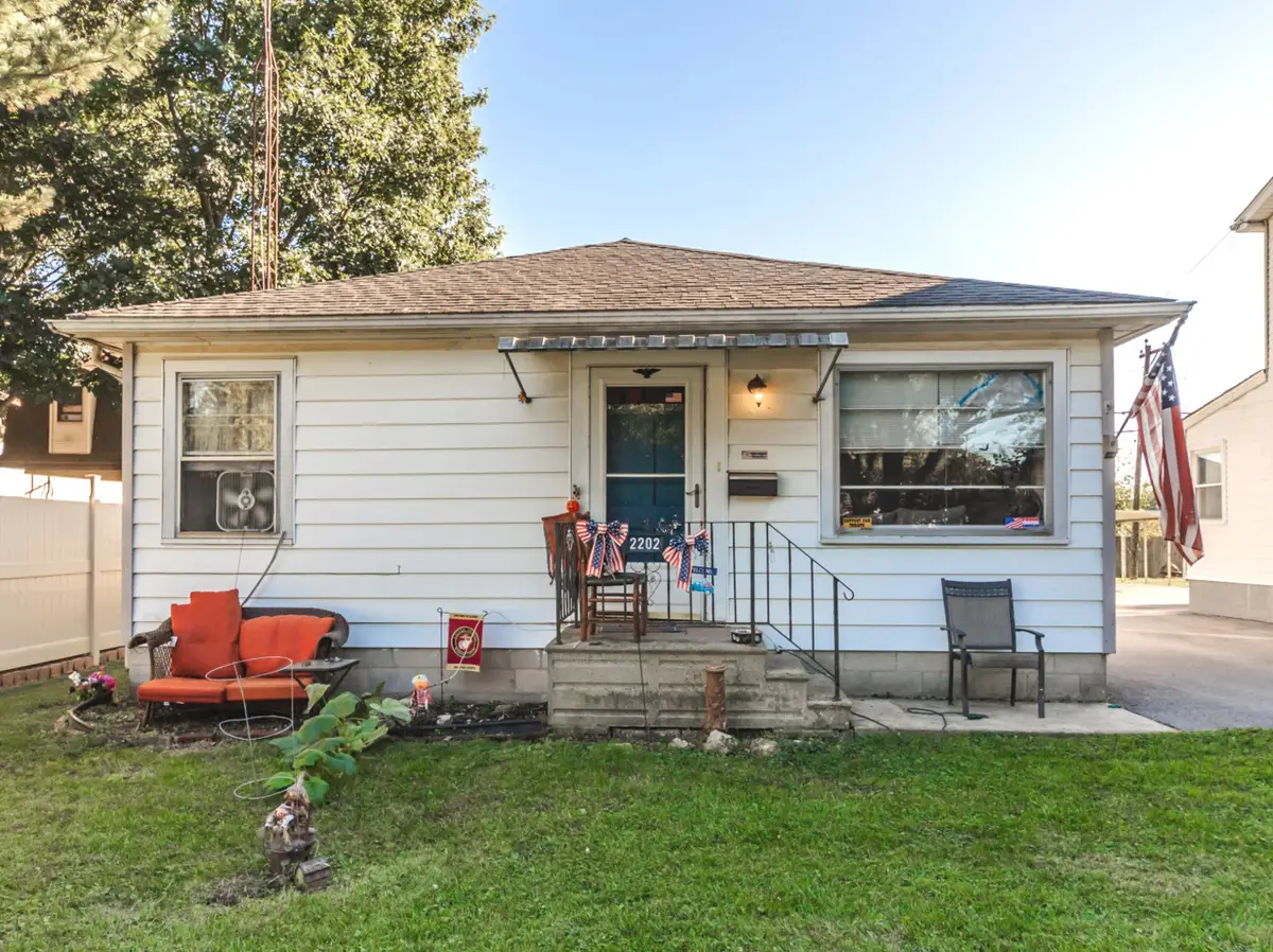 2202 E Washington Street, Joliet, IL 60433 - #1