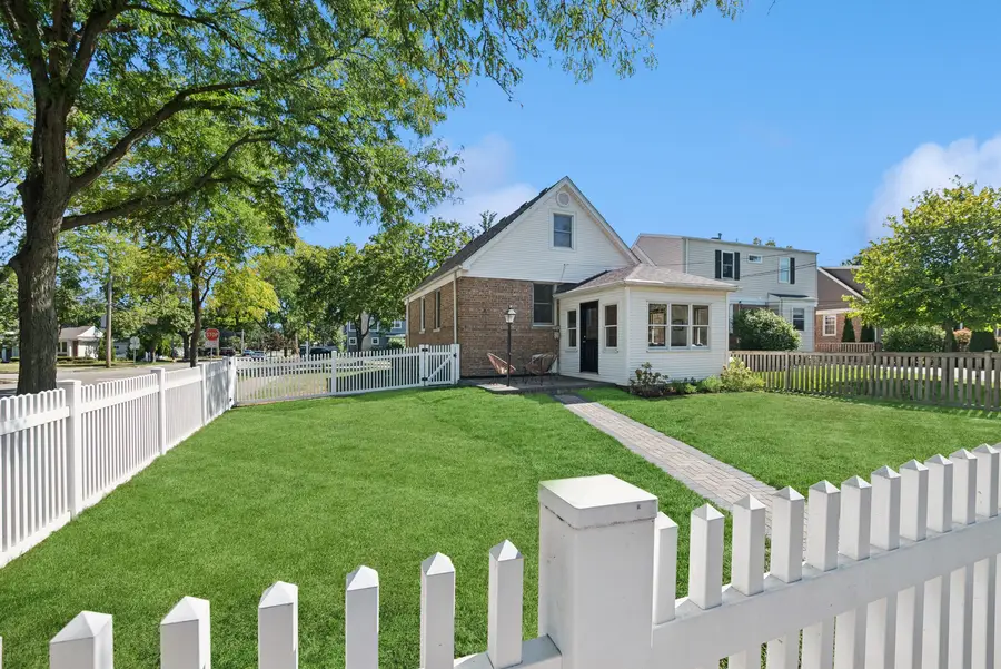 600 8th Avenue, La Grange, IL 60525 - #3