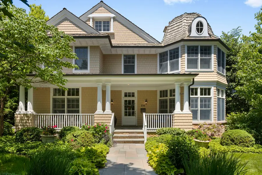 236 E North Avenue, Lake Bluff, IL 60044 - #2