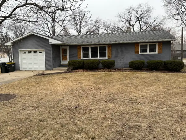 232 South Avenue, Hampshire, IL 60140