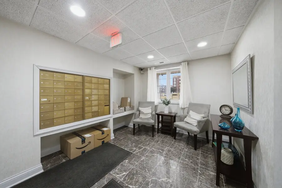 7081 W Touhy Avenue #407, Niles, IL 60714 - #3