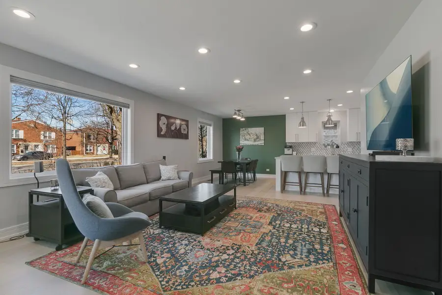 305 Desplaines Avenue, Riverside, IL 60546 - #2