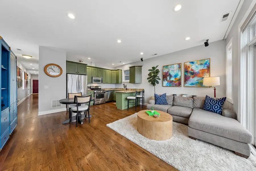 2846 N Damen Avenue #3, Chicago, IL 60618 - #2