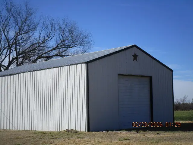 2397 N Benton Lane, Ina, IL 62846 - #3