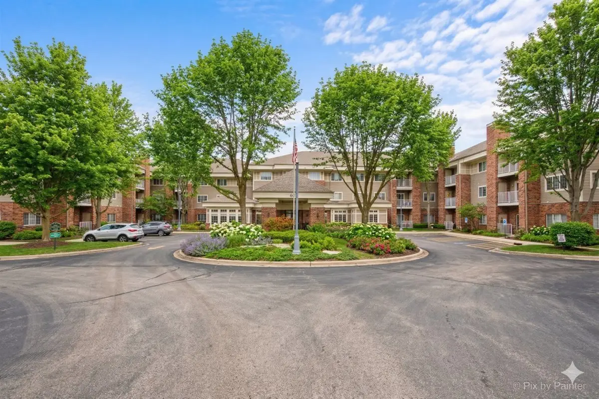 605 Barrington Avenue #222, East Dundee, IL 60118 - #1