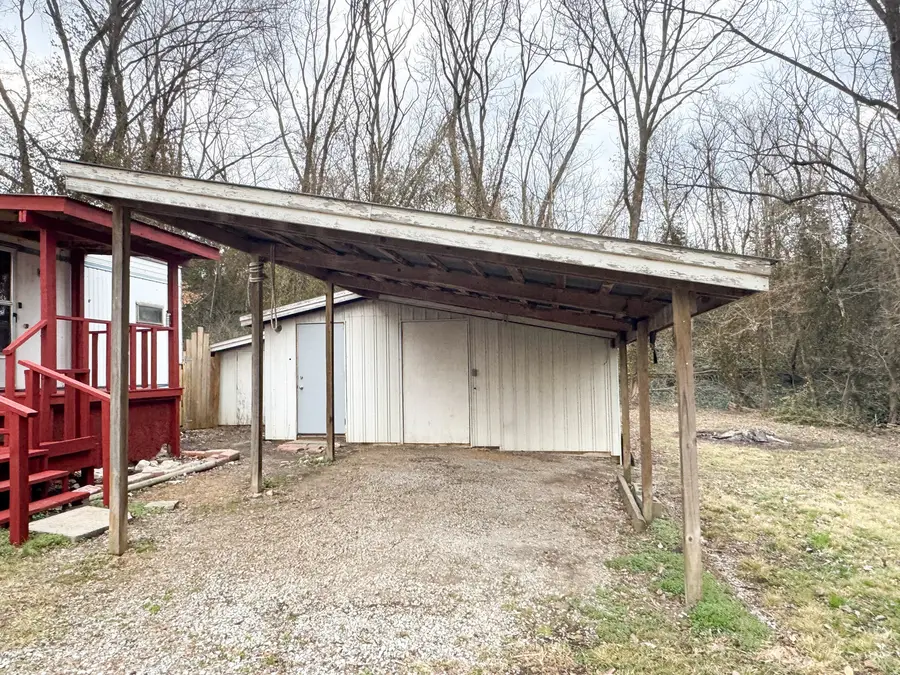 205 E Union Street, Jonesboro, IL 62952 - #3