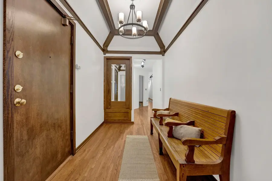 714 W Sheridan Road #1E, Chicago, IL 60613 - #3