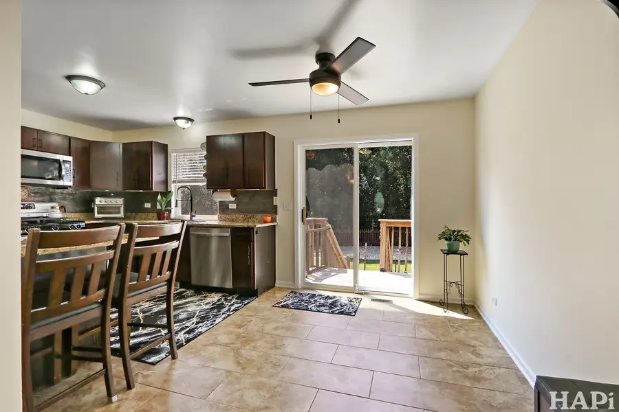 377 E Camden Lane, Round Lake Beach, IL 60073 - #2