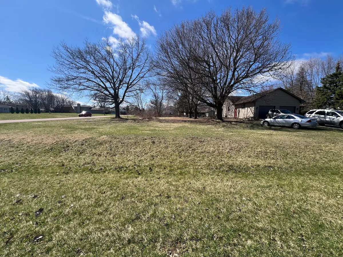 990 Holiday Drive, Lake Holiday, IL 60548 - #1
