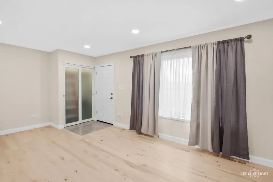 401 Salem Square, Bolingbrook, IL 60440 - #3