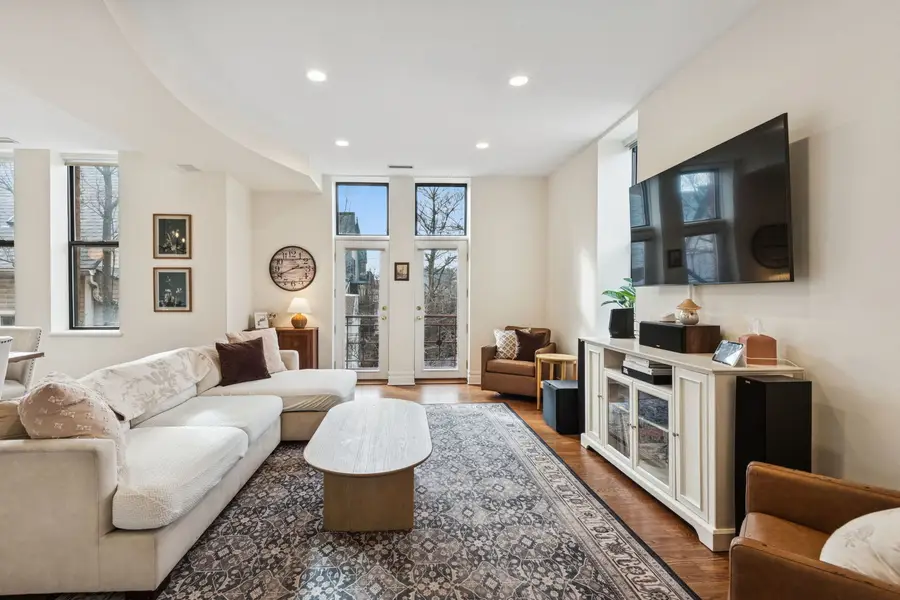 3100 N Kenmore Avenue #E, Chicago, IL 60657 - #3