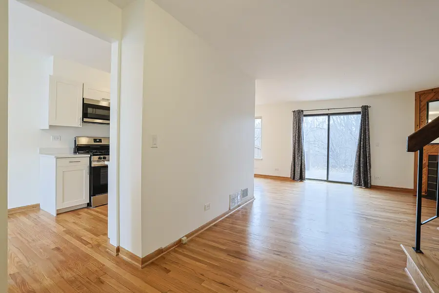 205 E Forest Knoll Drive, Palatine, IL 60074 - #3