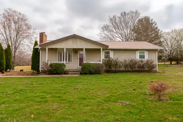 425 Peak Road, Harrisburg, IL 62946