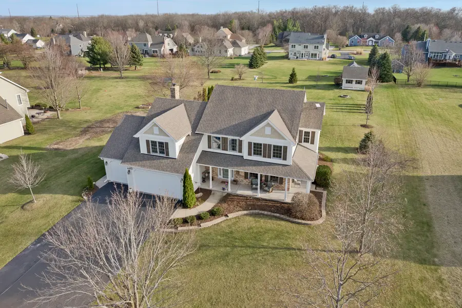 375 Meadow View, Burlington, IL 60109 - #3