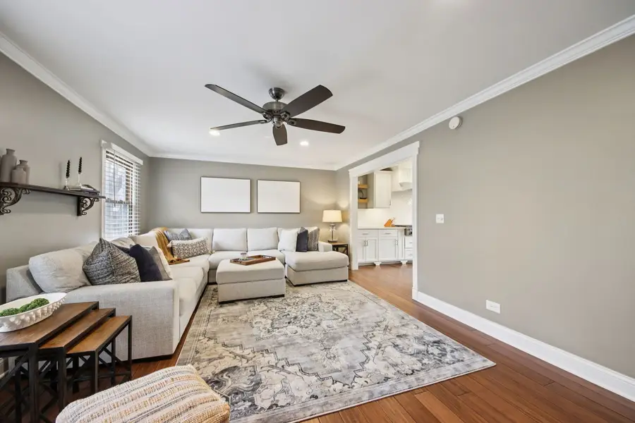 808 Shiloh Circle, Naperville, IL 60540 - #3