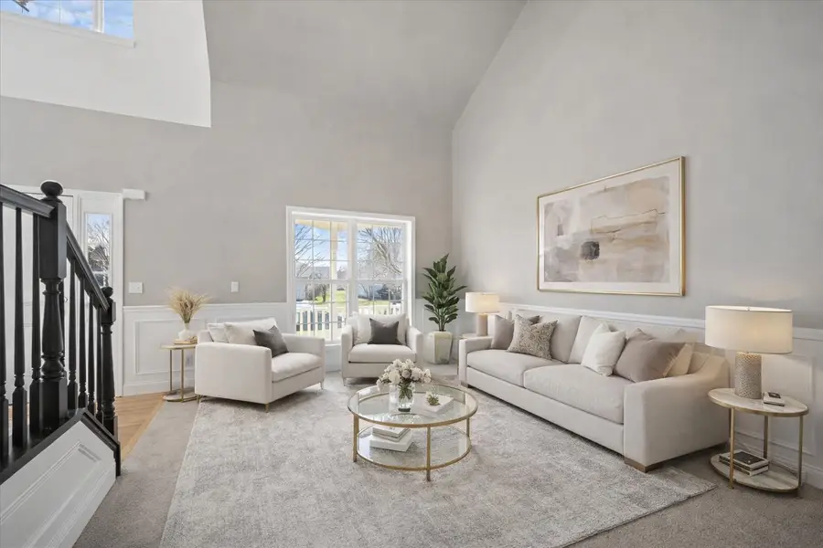 39W126 Revere House Lane, Geneva, IL 60134 - #2