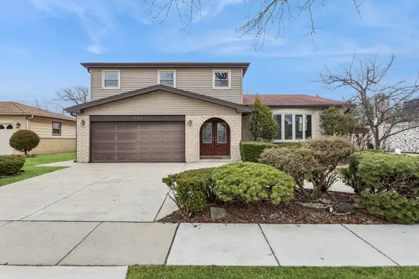 43 Inner Circle Drive, Des Plaines, IL 60016