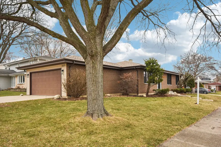 329 Antelope Trail, Carol Stream, IL 60188 - #3