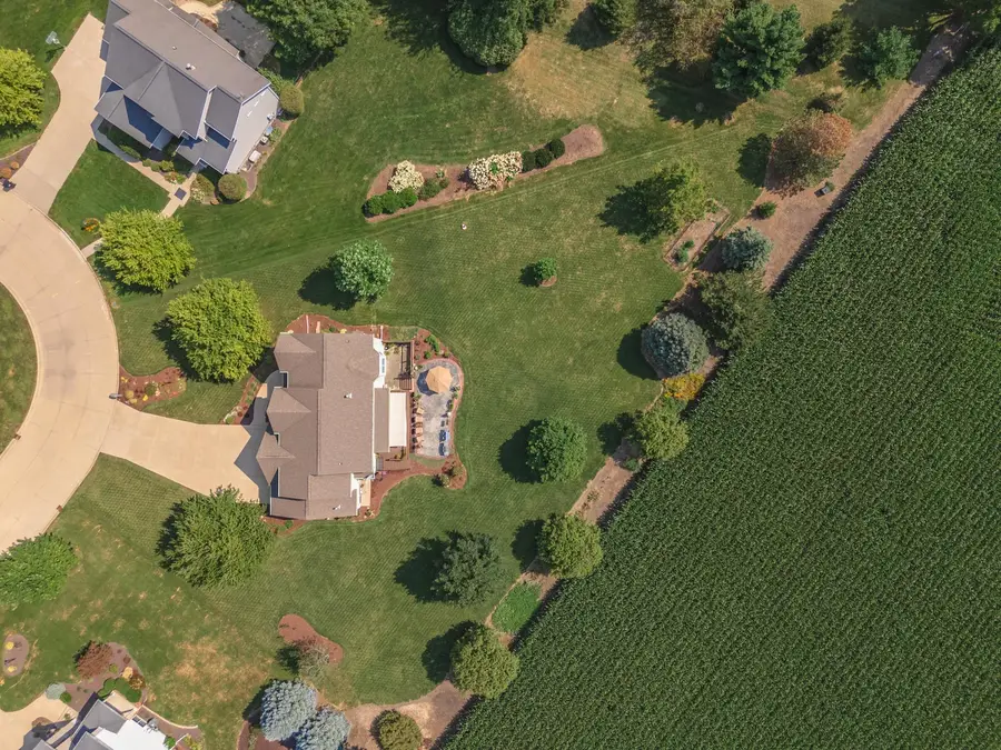 29 Cloverhill Circle, Bloomington, IL 61705 - #3