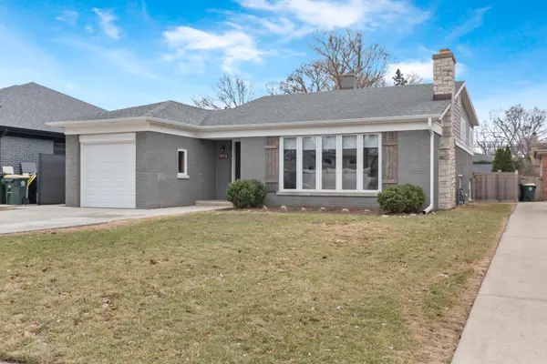 1915 Glenview Avenue, Park Ridge, IL 60068