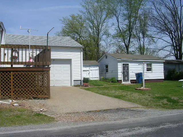 306 South 4th Street, Vienna, IL 62995 - #3