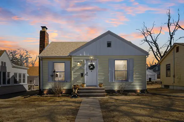 2007 Warren Street, Davenport, IA 52804