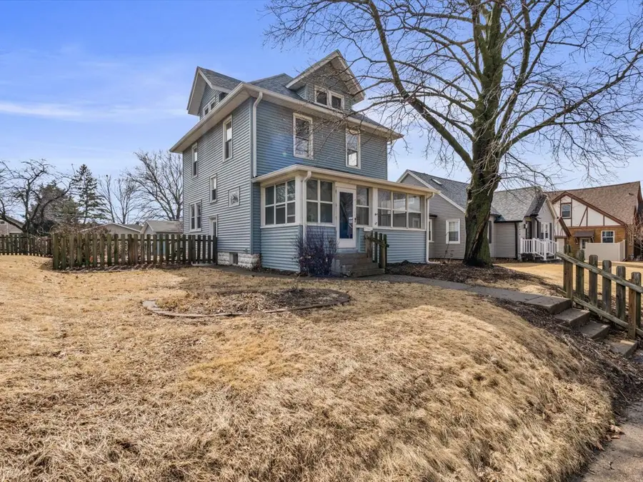 2416 21st Avenue, Rock Island, IL 61201 - #2