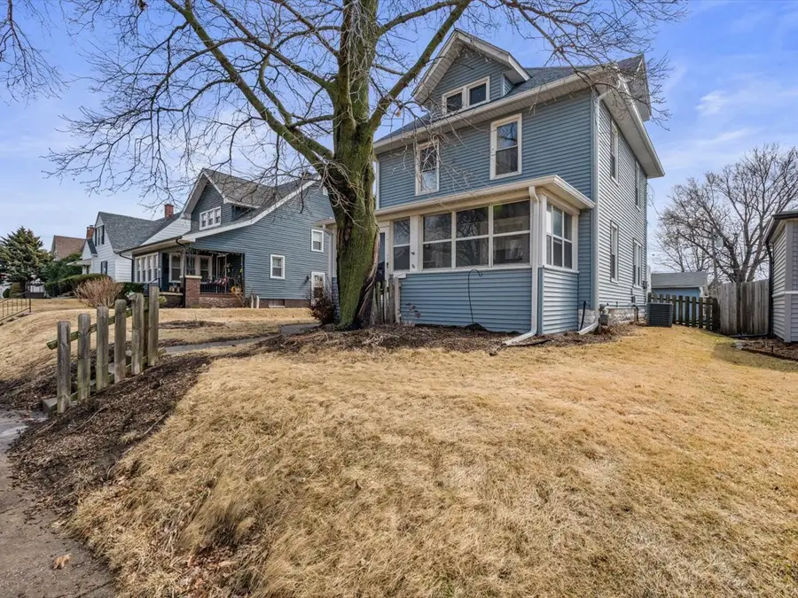 2416 21st Avenue, Rock Island, IL 61201 - #3