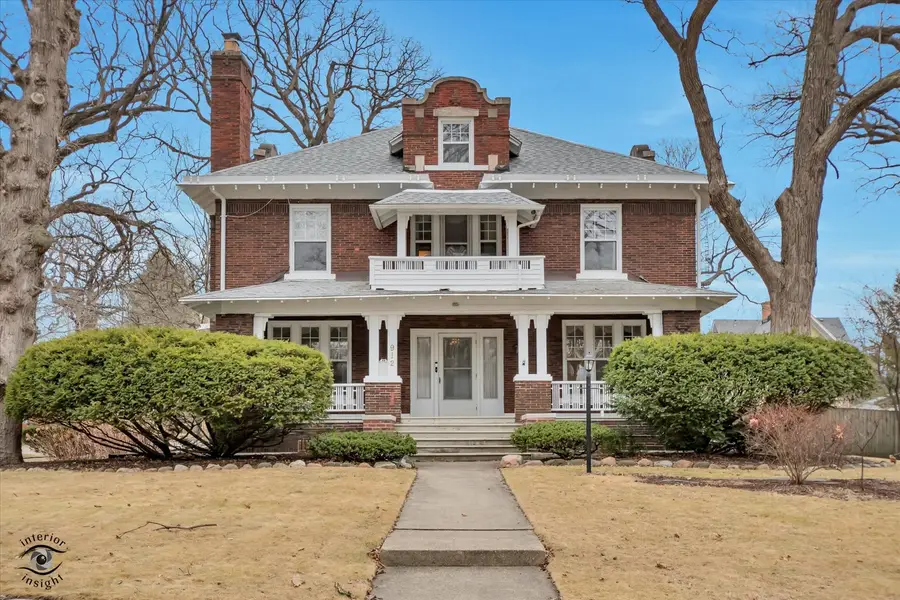 912 S Greenwood Avenue, Kankakee, IL 60901 - #2