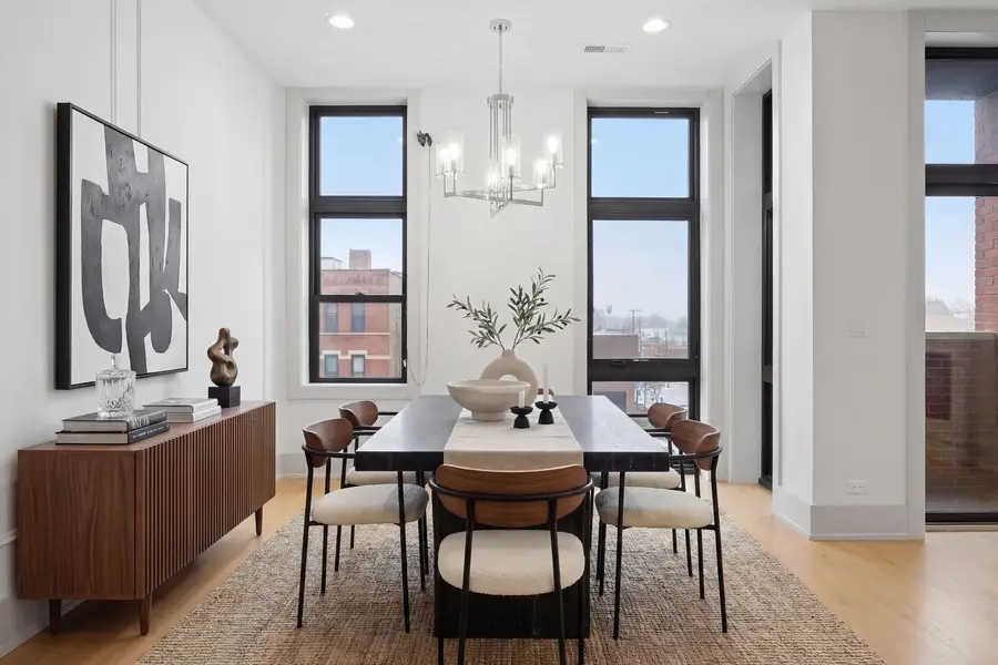 4226 S Ellis Avenue #4S, Chicago, IL 60653 - #3