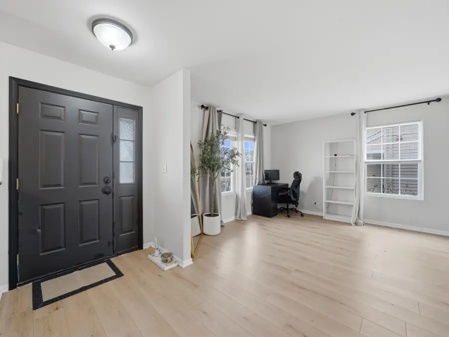 Address Withheld By Seller, Crest Hill, IL 60403 - #3