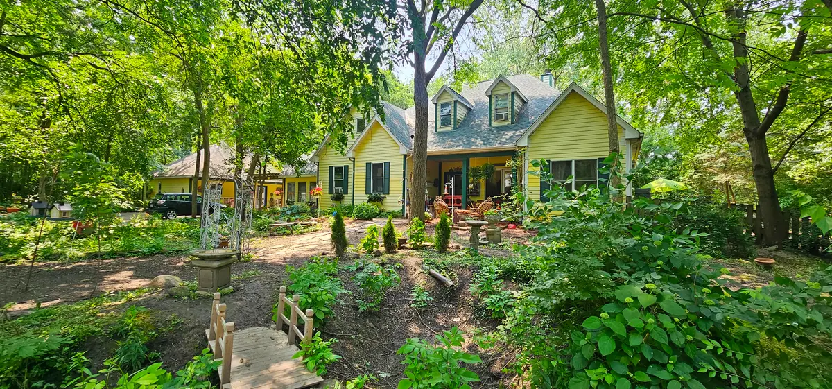 2S720 Nelson Lake Road, Batavia, IL 60510 - #1