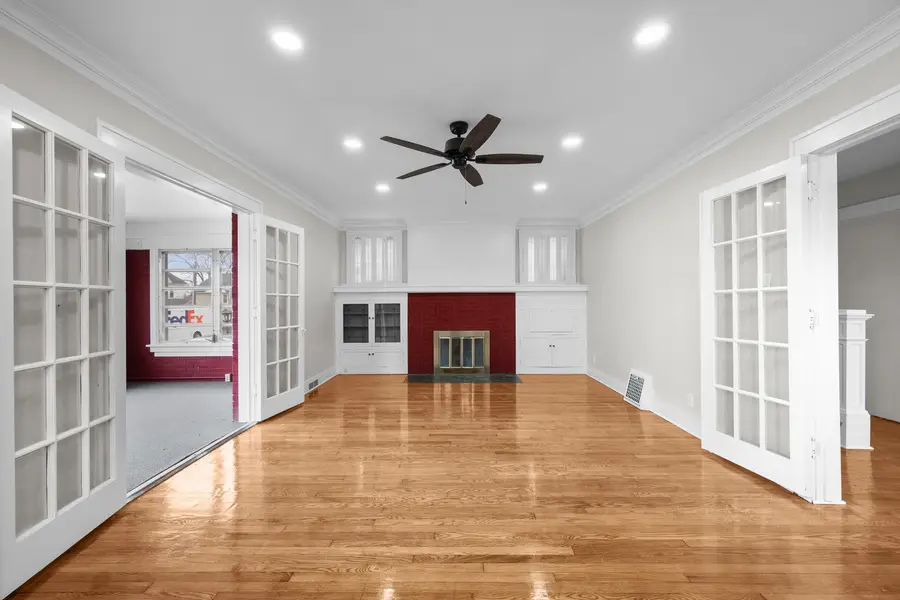 113 W South Street, Geneseo, IL 61254 - #2