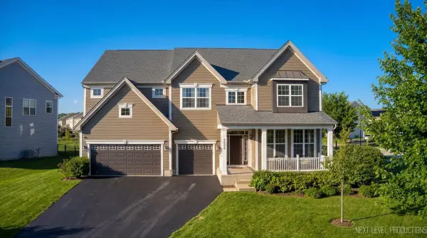 3658 Thornhill Drive, Elgin, IL 60124