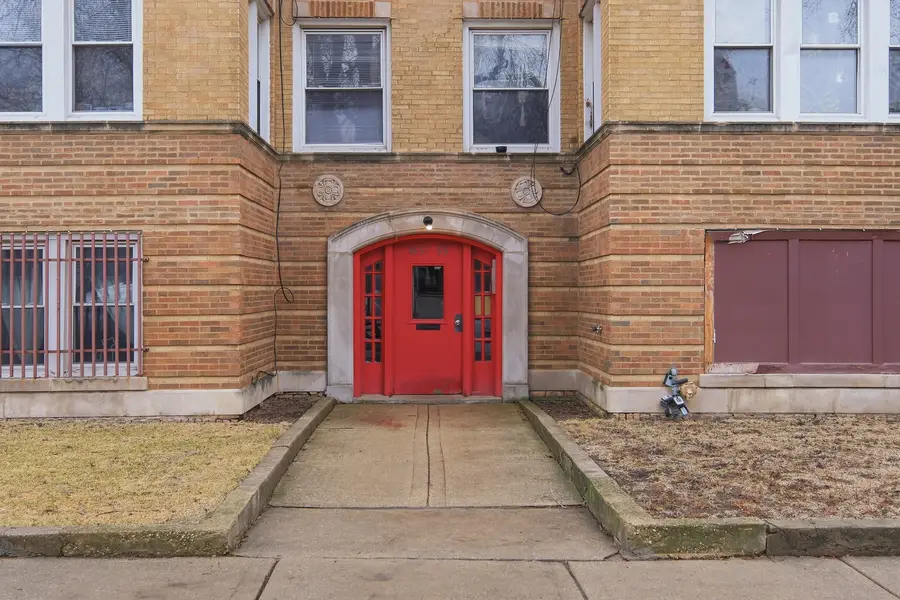 1657 N Spaulding Avenue #2, Chicago, IL 60647 - #2