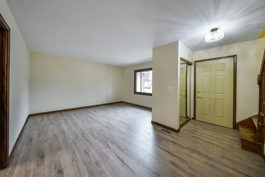 920 Zenner Avenue, Aurora, IL 60505 - #2