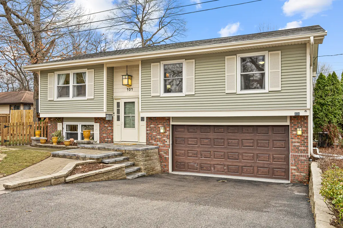 404 Woodward Avenue, Geneva, IL 60134 - #1