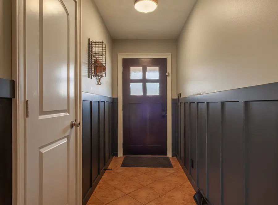 976 Prescott Drive, Rockford, IL 61108 - #2