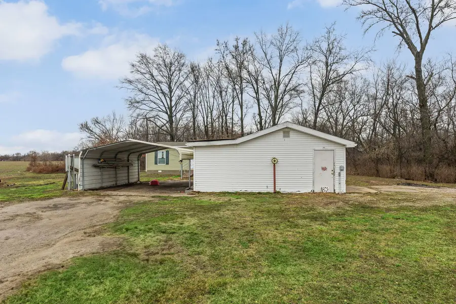 20100 Diamond Springs Road, Shattuc, IL 62231 - #3