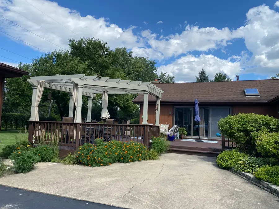 16 Robert Avenue, Prospect Heights, IL 60070 - #3