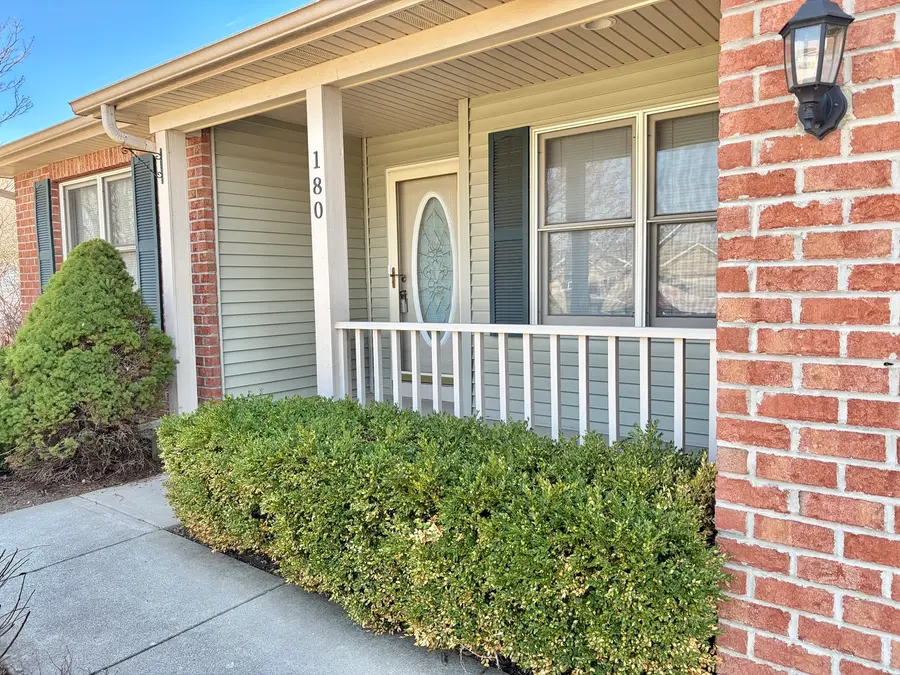 180 Clover Chase Circle, Woodstock, IL 60098 - #3