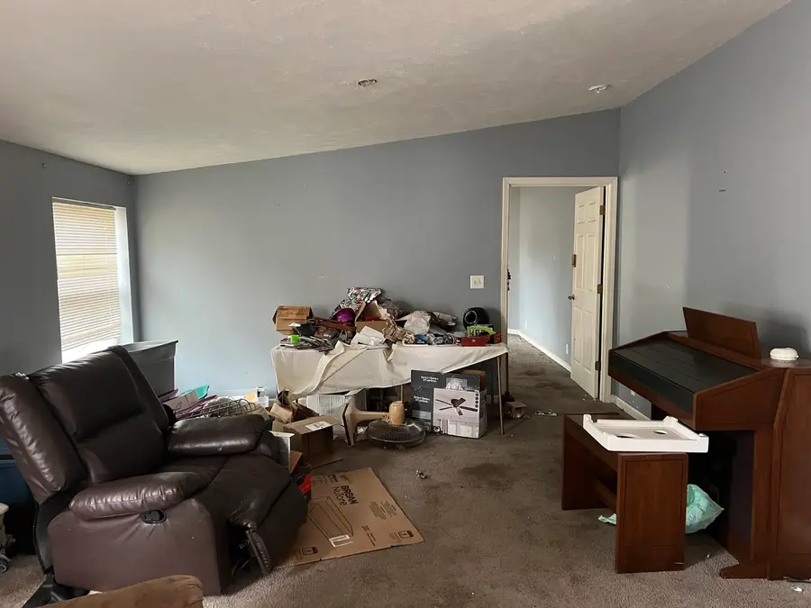 511 S Morgan Street, Mason City, IL 62644 - #2